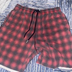 Don't wear it anymore, barley used, size medium, red